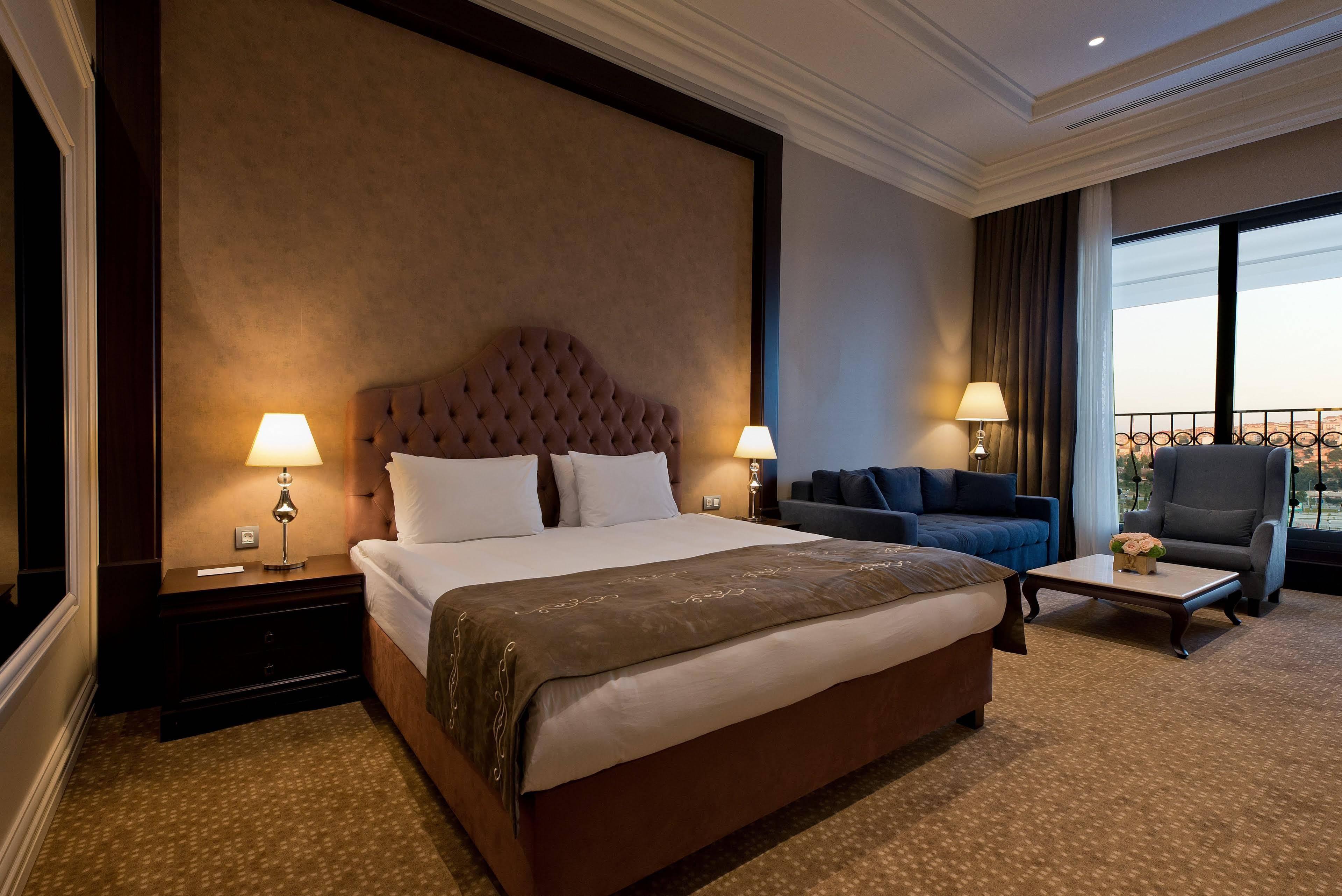 Vialand Palace 4* Стамбул